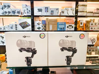 Dji RS5 Gimble Available