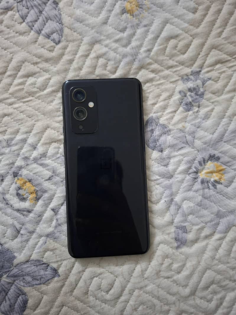 oneplus 9 5g.  patch 0