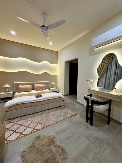 2 BHK furnished Luxurious apartment daily basis and weekly available
