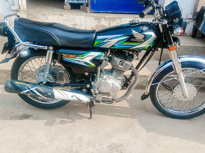 Honda 125 all ok biometric available document clear