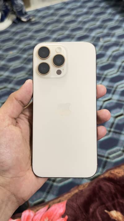 Iphone 16 pro max ( Non Pta )