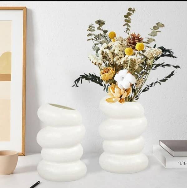 Pack Of Two Spiral Vase of 6 Inches Made of Plastic Material- White Color