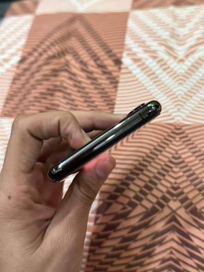 I phone xs officiall pta approved