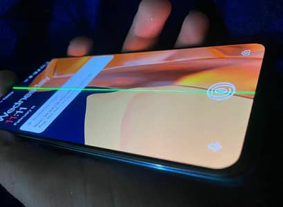 Oneplus 9 12/256  green line center 