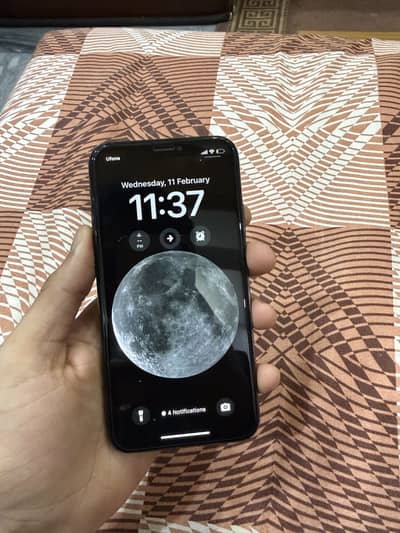 Iphone Xs official pta approved 64gb battery service