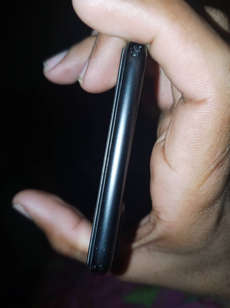 Apple iPhone 7 Plus 2