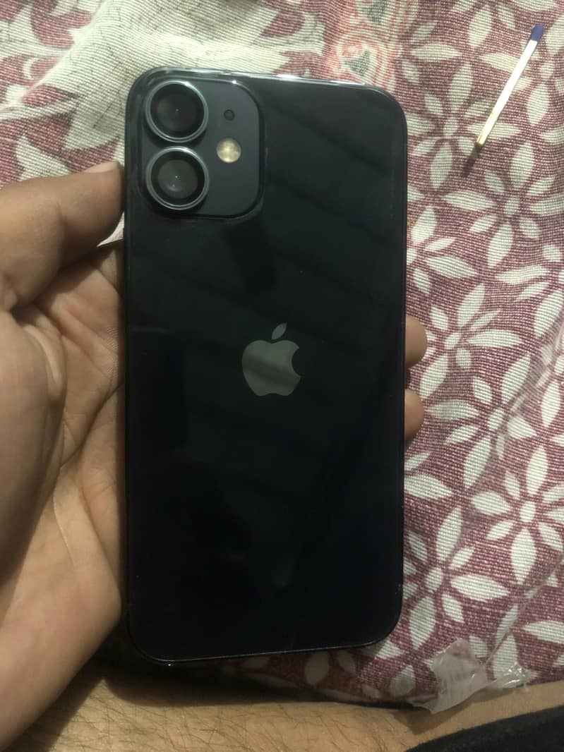 iPhone 12mini 0