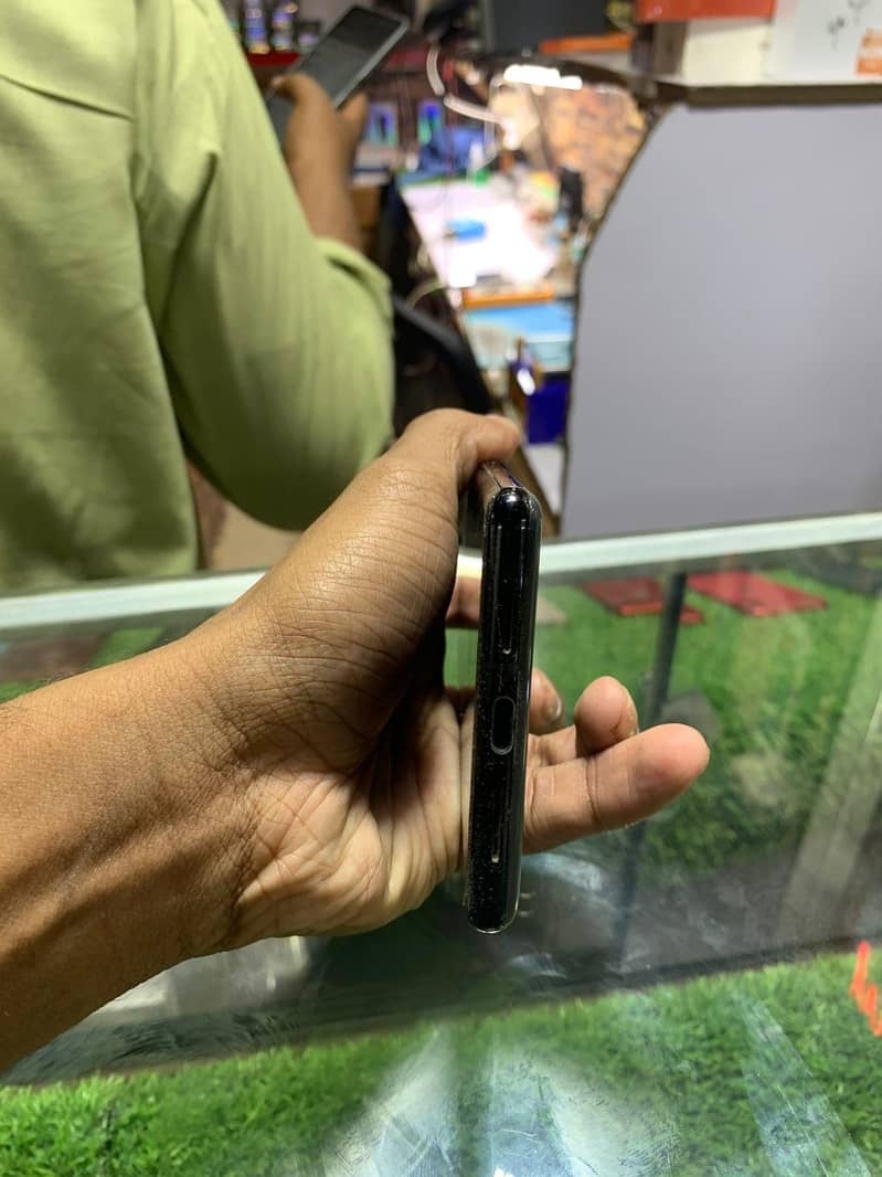 Google Pixel 6 Pro 2