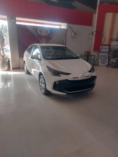 YARIS 1.3 CVT LE