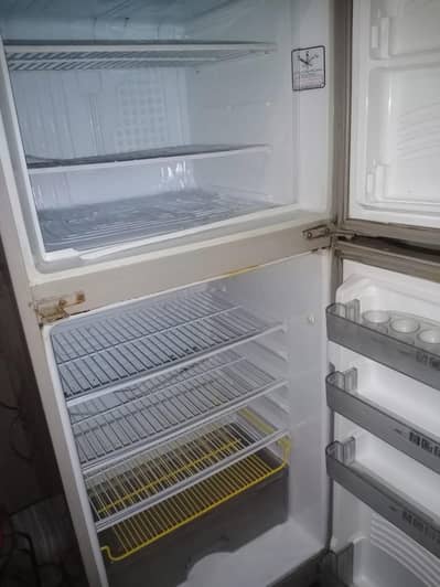 dawlance fridge for sale