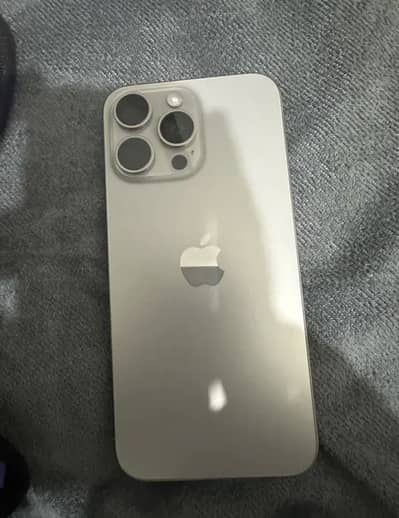 15 Pro Max JV Natural Titanium Color 10/10 Condition 256gb