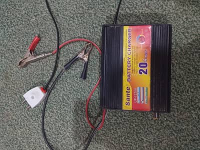 SANTE 20 amp Battery Charger
