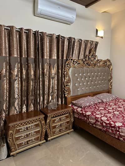 Bed set with curtains