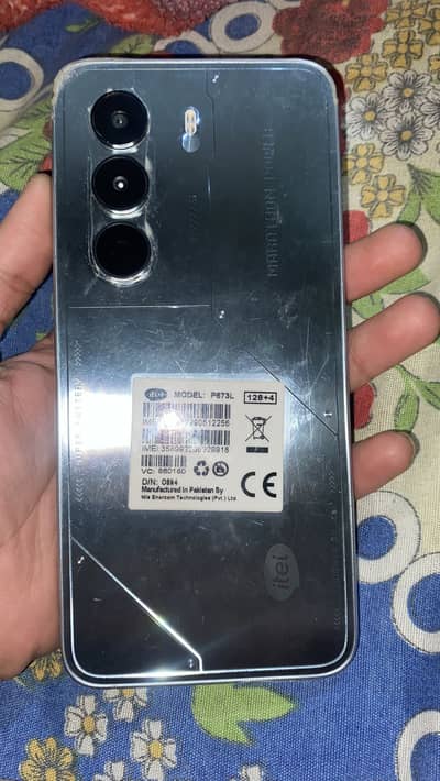 Itel P70  6/126