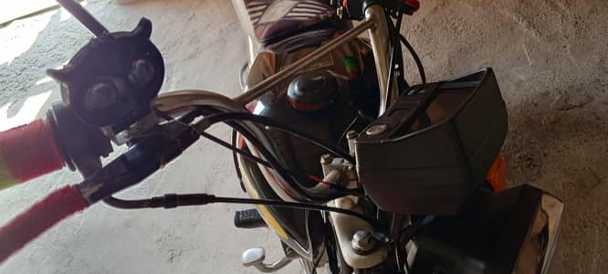 crown       bike   urgent for sale 03217282662