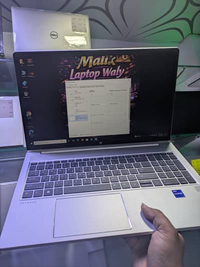 Malik Laptop Waly rexcity Faislabad 03216092557