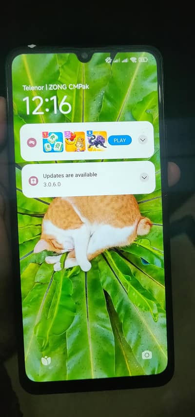 It's barely used just open to check. excellent condition.