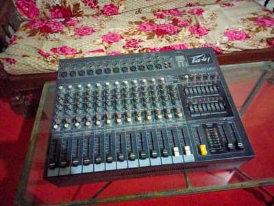 Peavey 1200F Mixer urgent for sale
