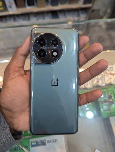 OnePlus 11, 16+12/512gb, 8 gen2 processor