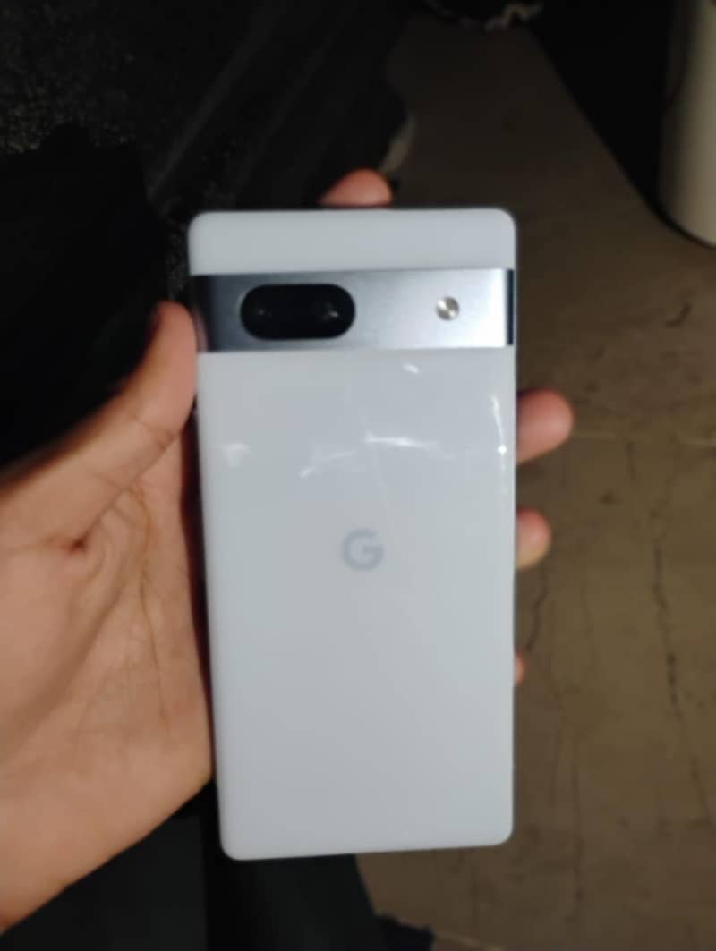 Google Pixel 7a 5
