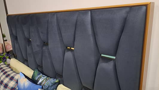 Modern Bed Set with Mattress