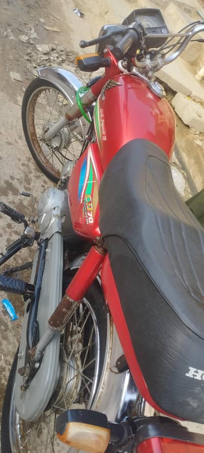 2016 CD Geniuan Condition Sukkur Number Ok Bike