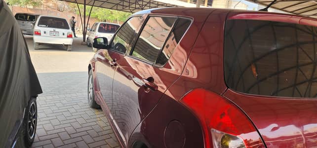 swift 2010 sides upper shower only.