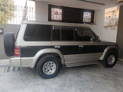 Mitsubishi pajero 1992 Model