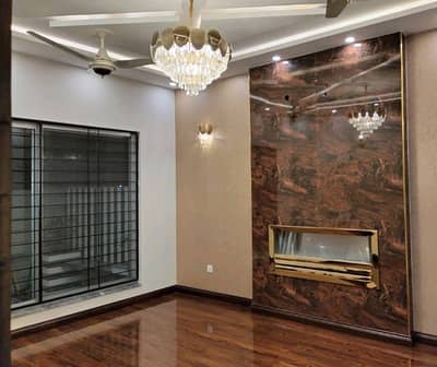 1.3 Kanal House For rent In Bahria Town - Sector B Lahore In Only Rs. 2.50