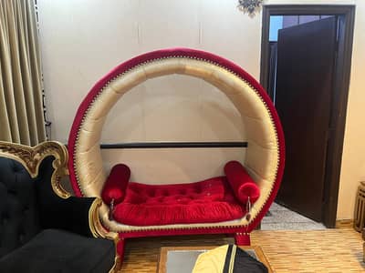 Red Round Sofa for Sell