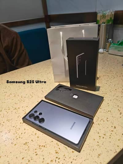 Samsung Galaxy S25 Ultra new condition