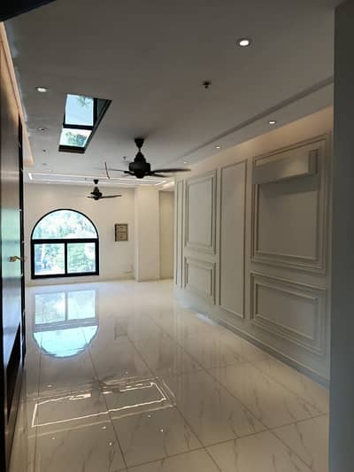 Modern Living Executive 2 Bedroom Apartment Green View