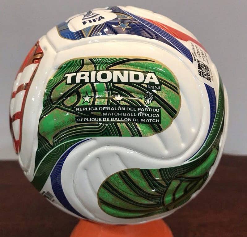 Fifa original football 2026 - Sports Equipment - 1111290127
