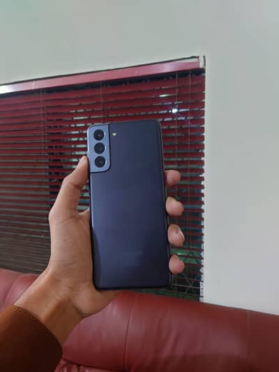 Samsung Galaxy S21 5g Mint condition Non pta 90 fps pubg