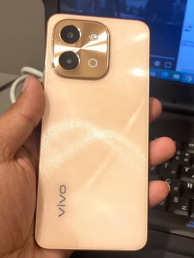 Vivo Y28