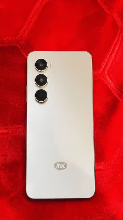 Itel A100 12GB 128GB