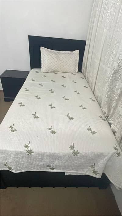 wooden single bed set