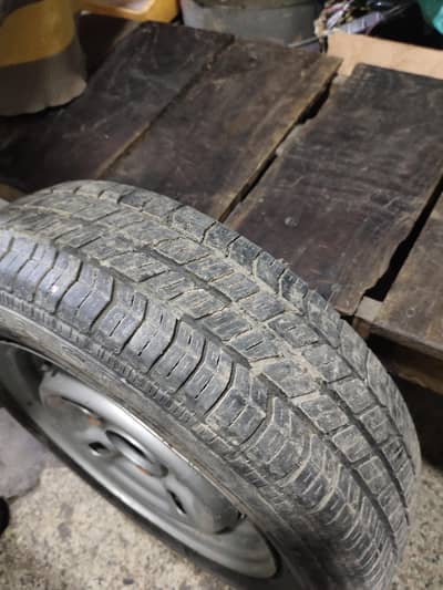 Mehran car Brand New and jeniun tyre and stapni for sale