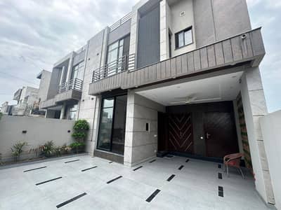 10 Marla Brand New Double-Unit Luxury Residence For Sale In Formanites Housing Society