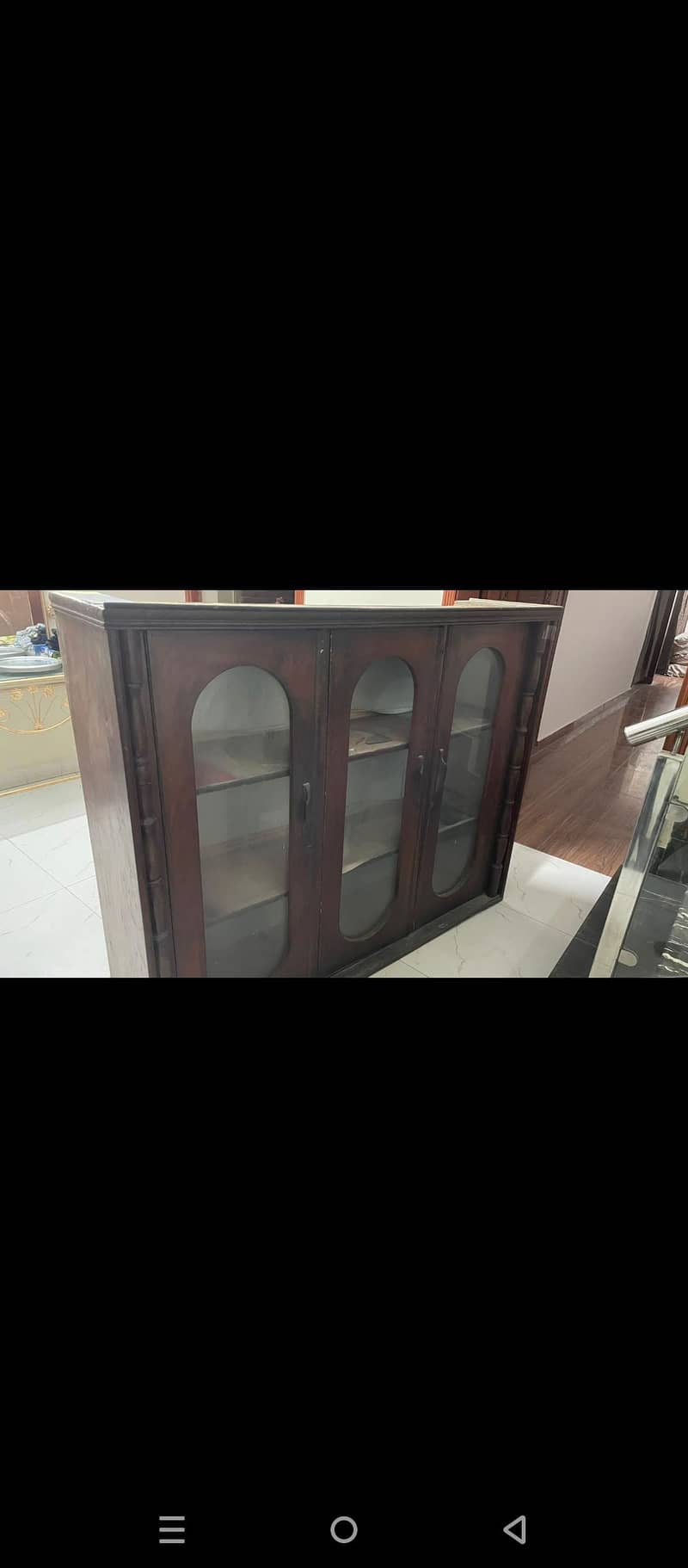 SOLID WOOD SHOWCASE 1