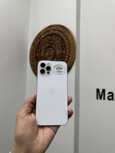 Iphone 12 Pro - 256gb - pta approved - BH 89%  - Silver