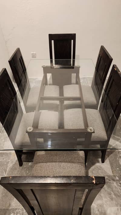 6 Seater Dinning table set
