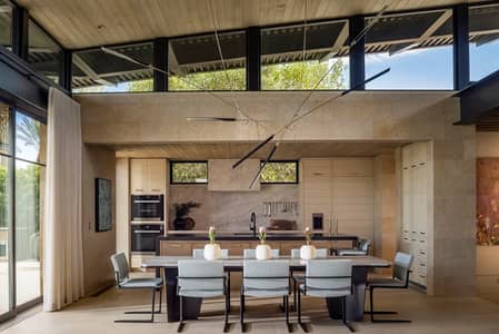 1000 Yards Commercial / Office Use Independent Bungalow For Rent Located Near Karsaz And Shahrah-e-Faisal In KDA Scheme 1 Suitable For Companies Looking To Set Up Their Corporate Office In City Center