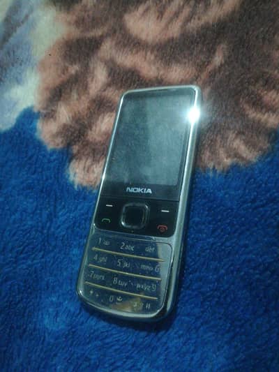 Nokia 6700-c1 100%original phone