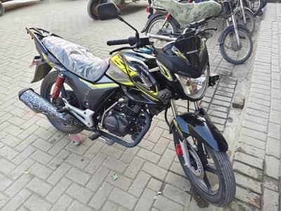 new bike just one month used for 700km only zero300three451143
