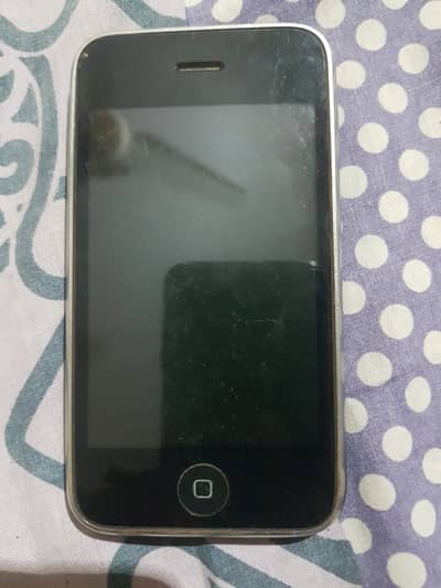 Apple iPhone 3GS - only mobile