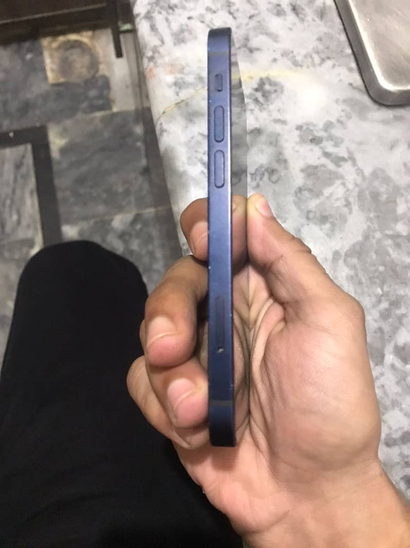 iPhone 12mini 1