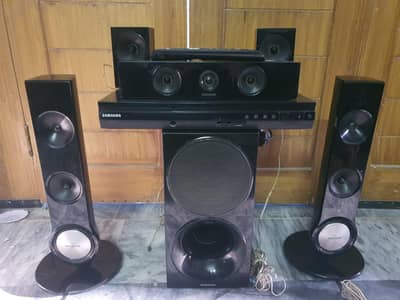 original Samsung home theater 5.1 Surround Sound System 1000watts