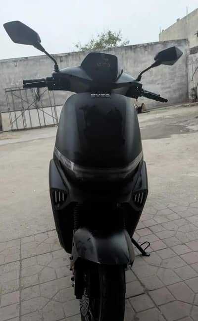 evee s1 scooty