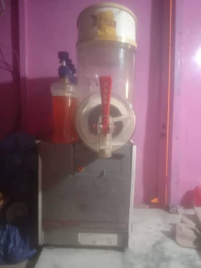 Slush Machine
